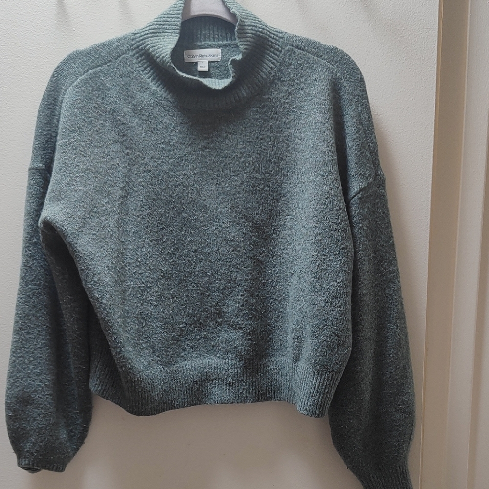 Calvin Klein Green Cowl Neck Sweater Modern Cropped Fit